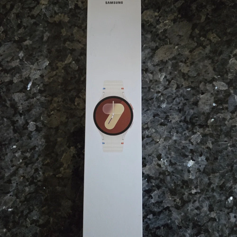 2025 Samsung 7 Watch in White